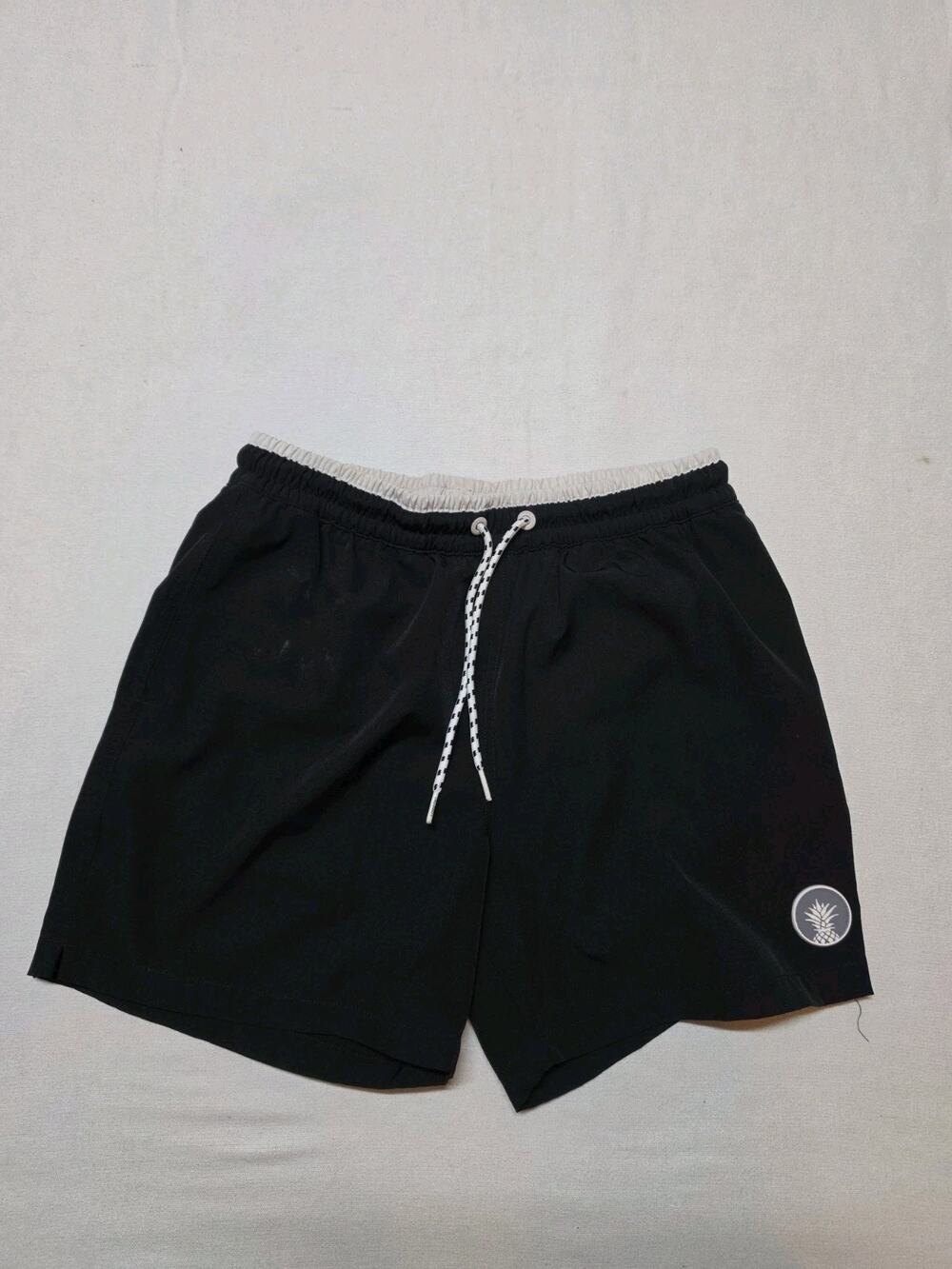 Chubbies Women's Swim Trunks Size Small Black Pink Liner 5.5” Inseam Drawstring